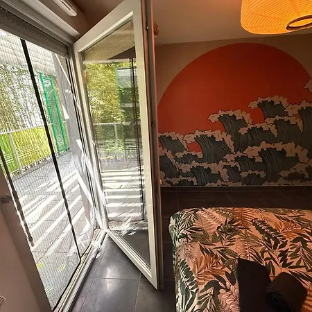 Cosy T3 Climatise- 70 M2 - Proche Centre - Terrasse 50m2- Parking Inclus *