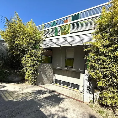 Cosy T3 Climatise- 70 M2 - Proche Centre - Terrasse 50m2- Parking Inclus *