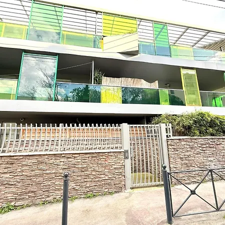 Cosy T3 Climatise- 70 M2 - Proche Centre - Terrasse 50m2- Parking Inclus Apartmán Montpellier